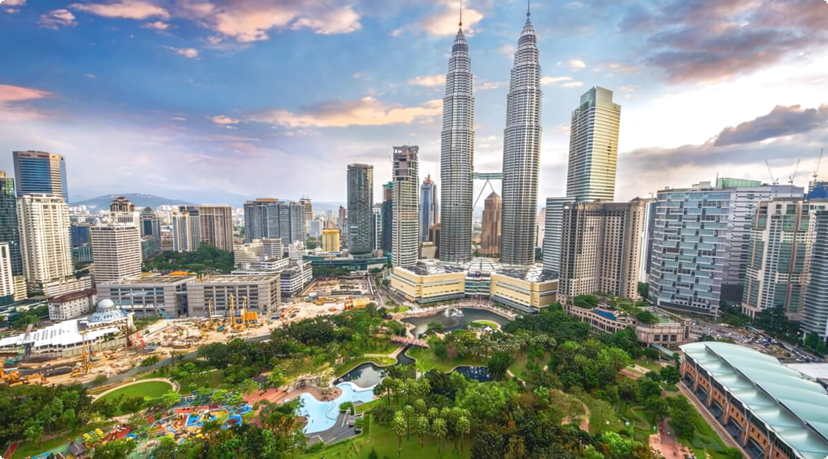 Melhores ofertas de aluguel de carros no aeroporto de Kuala Lumpur
